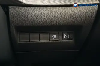 Peugeot 2008 Allure Manual Petrol SUV - Stock Number (1665904) - 11th supplementary image