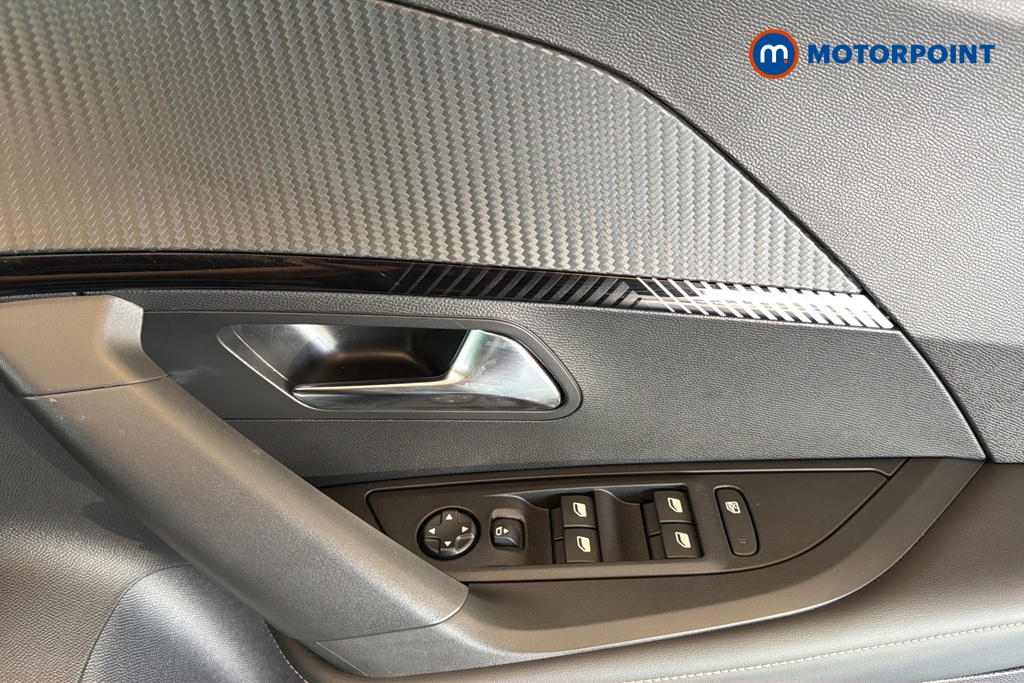 Peugeot 2008 Allure Manual Petrol SUV - Stock Number (1665904) - 19th supplementary image