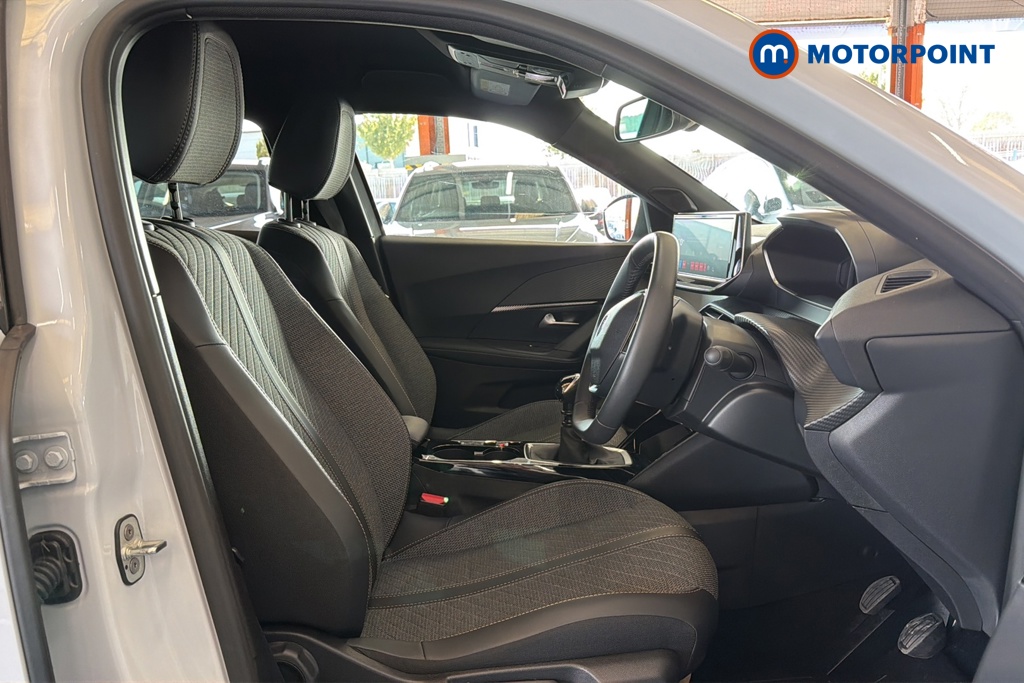 Peugeot 2008 Allure Manual Petrol SUV - Stock Number (1665904) - 22nd supplementary image