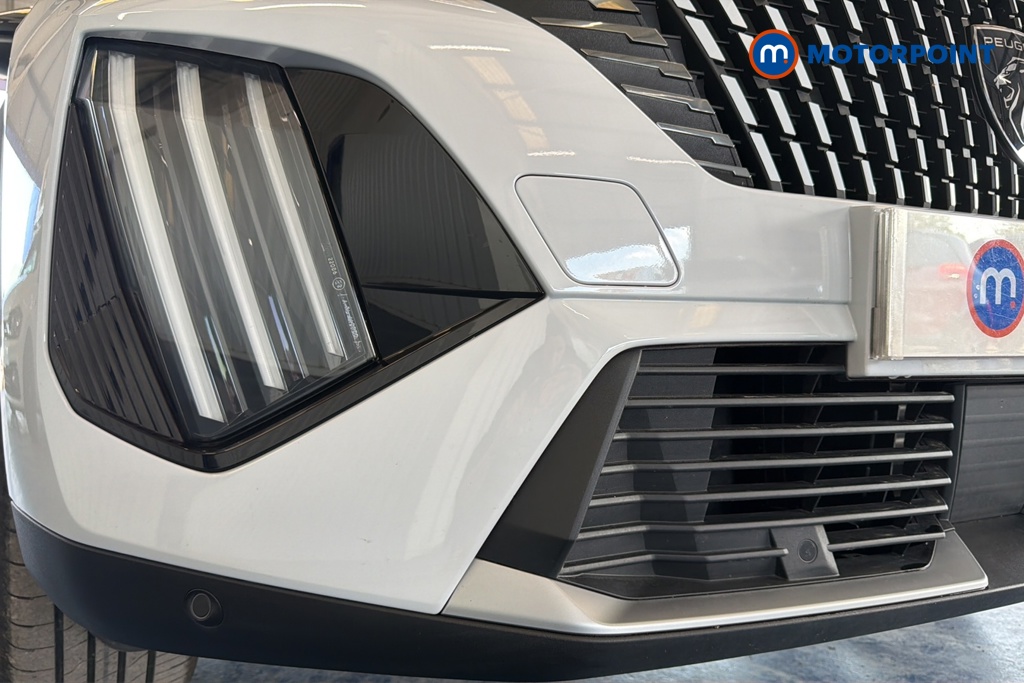 Peugeot 2008 Allure Manual Petrol SUV - Stock Number (1665904) - 38th supplementary image