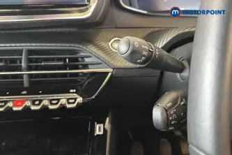 Peugeot 2008 Allure Manual Petrol SUV - Stock Number (1665922) - 5th supplementary image