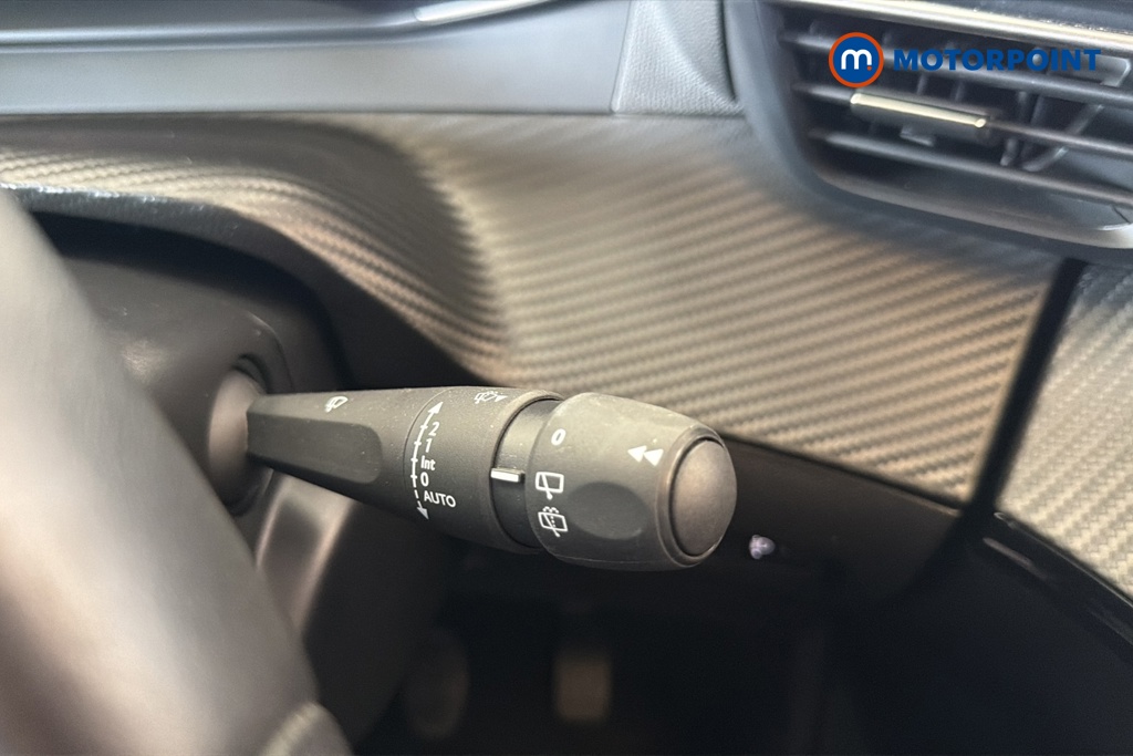 Peugeot 2008 Allure Manual Petrol SUV - Stock Number (1665922) - 6th supplementary image