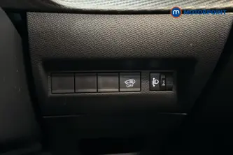 Peugeot 2008 Allure Manual Petrol SUV - Stock Number (1665922) - 11th supplementary image