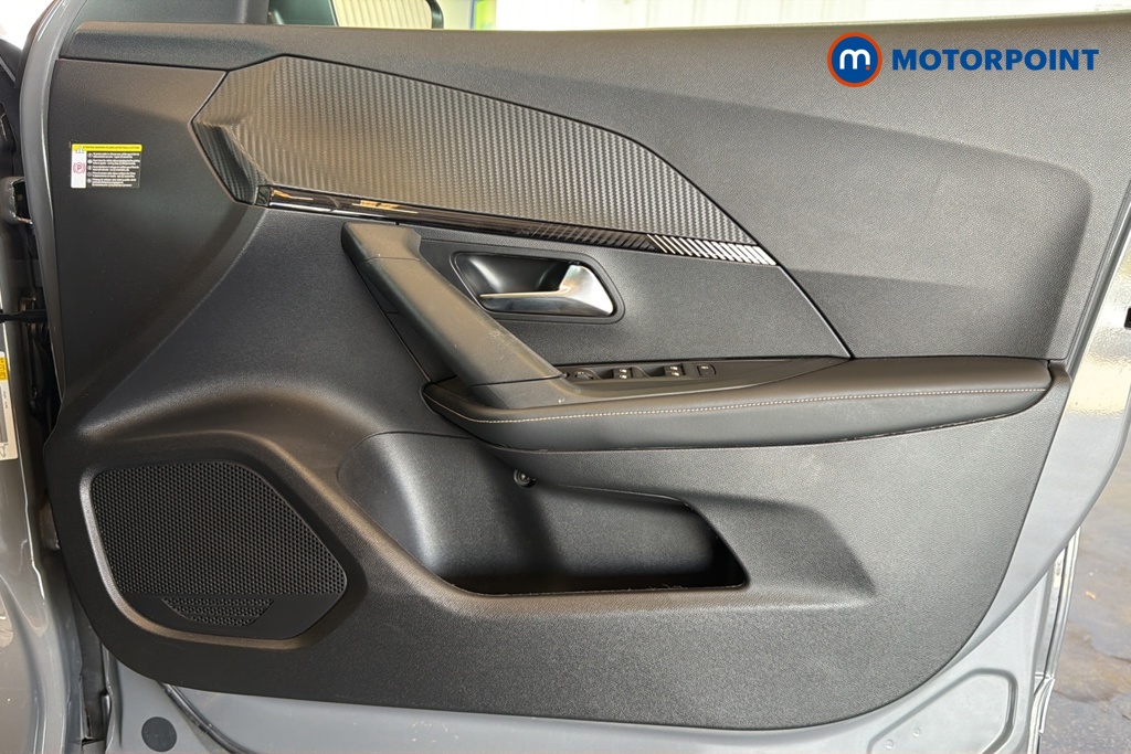 Peugeot 2008 Allure Manual Petrol SUV - Stock Number (1665922) - 18th supplementary image