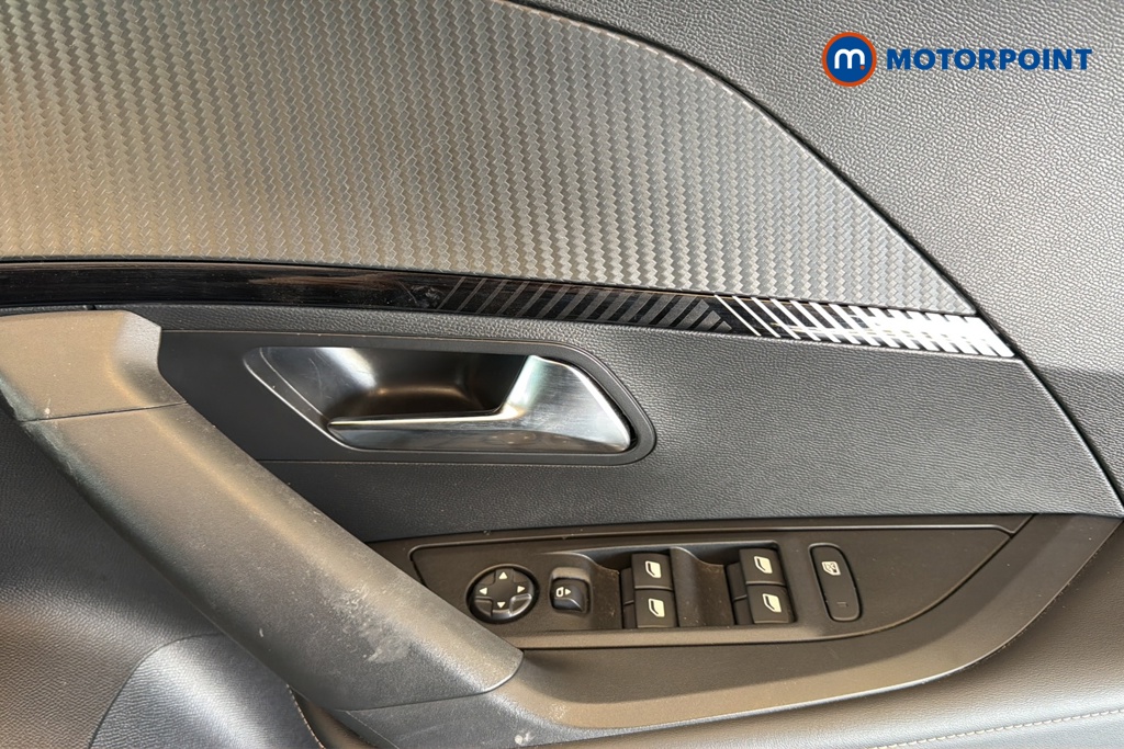 Peugeot 2008 Allure Manual Petrol SUV - Stock Number (1665922) - 19th supplementary image