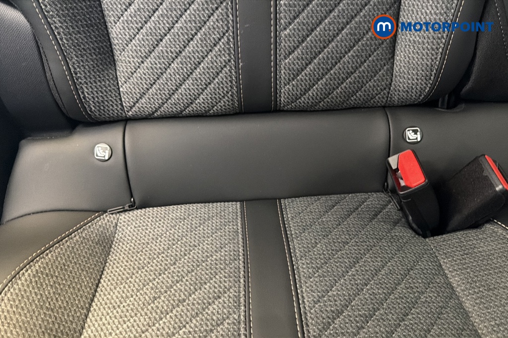 Peugeot 2008 Allure Manual Petrol SUV - Stock Number (1665922) - 27th supplementary image