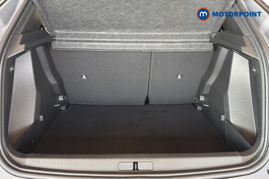 Peugeot 2008 Allure Manual Petrol SUV - Stock Number (1665922) - 30th supplementary image