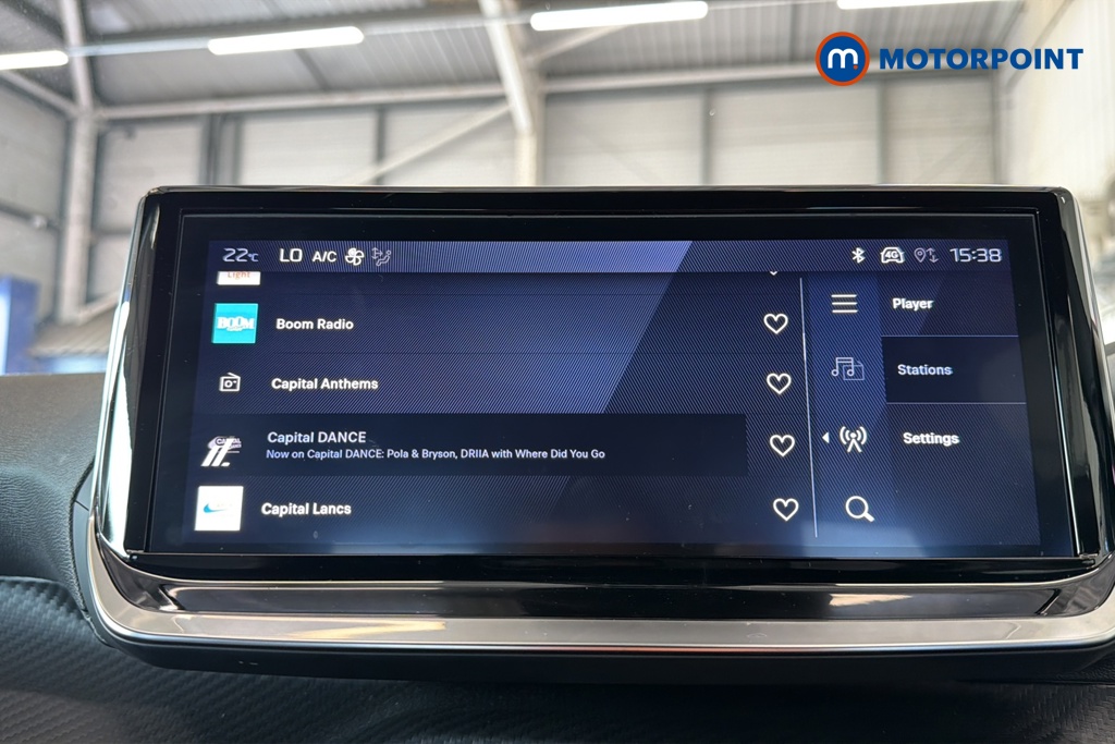 Peugeot 2008 Allure Manual Petrol SUV - Stock Number (1665925) - 8th supplementary image