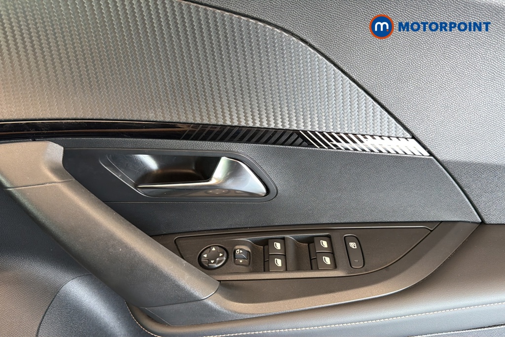 Peugeot 2008 Allure Manual Petrol SUV - Stock Number (1665925) - 19th supplementary image