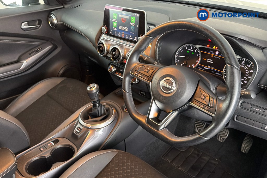 Nissan Juke N-Connecta Manual Petrol SUV - Stock Number (1666039) - 2nd supplementary image