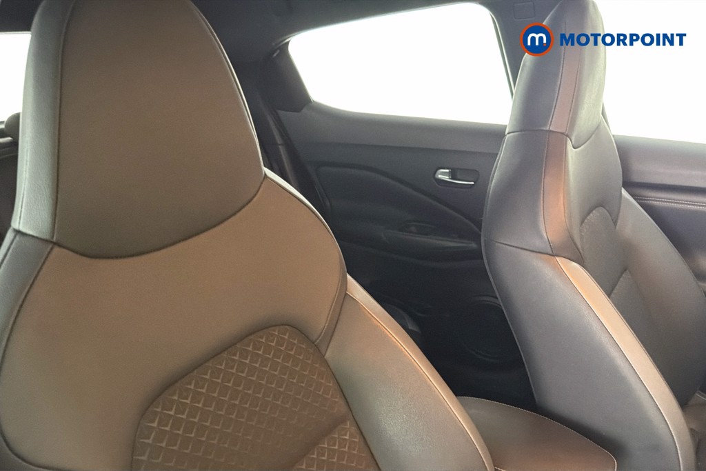 Nissan Juke N-Connecta Manual Petrol SUV - Stock Number (1666039) - 23rd supplementary image