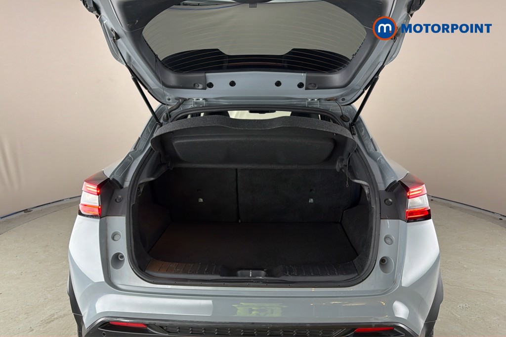 Nissan Juke N-Connecta Manual Petrol SUV - Stock Number (1666039) - 33rd supplementary image