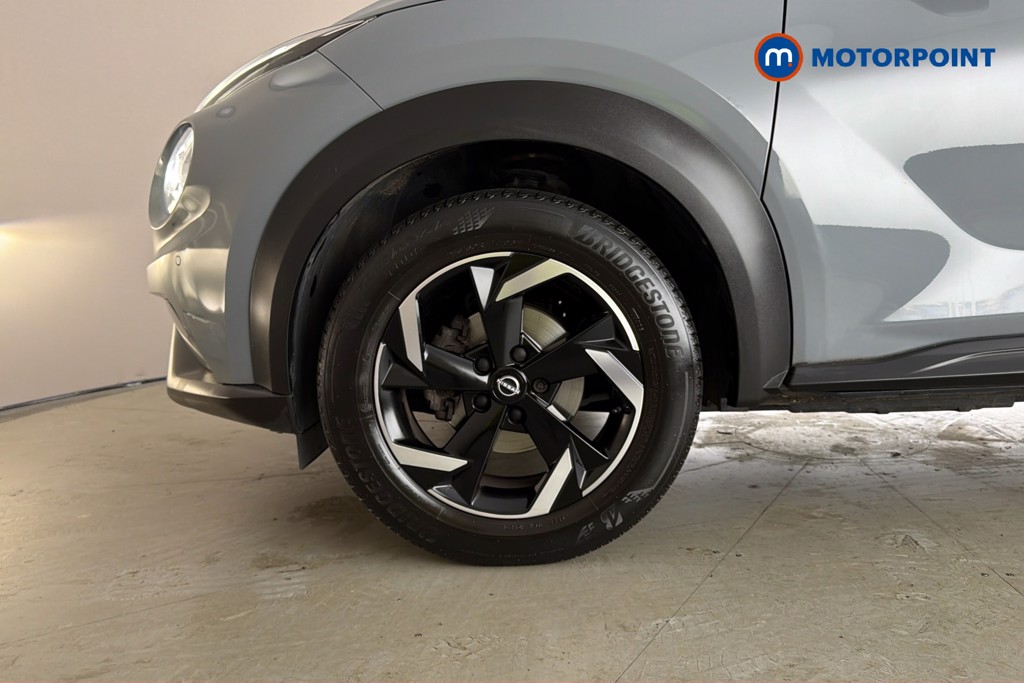 Nissan Juke N-Connecta Manual Petrol SUV - Stock Number (1666039) - 47th supplementary image
