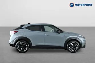 Nissan Juke N-Connecta Manual Petrol SUV - Stock Number (1666039) - Drivers side
