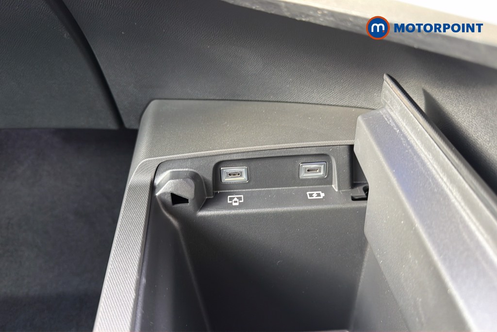 Peugeot 5008 GT Automatic Petrol SUV - Stock Number (1666293) - 3rd supplementary image