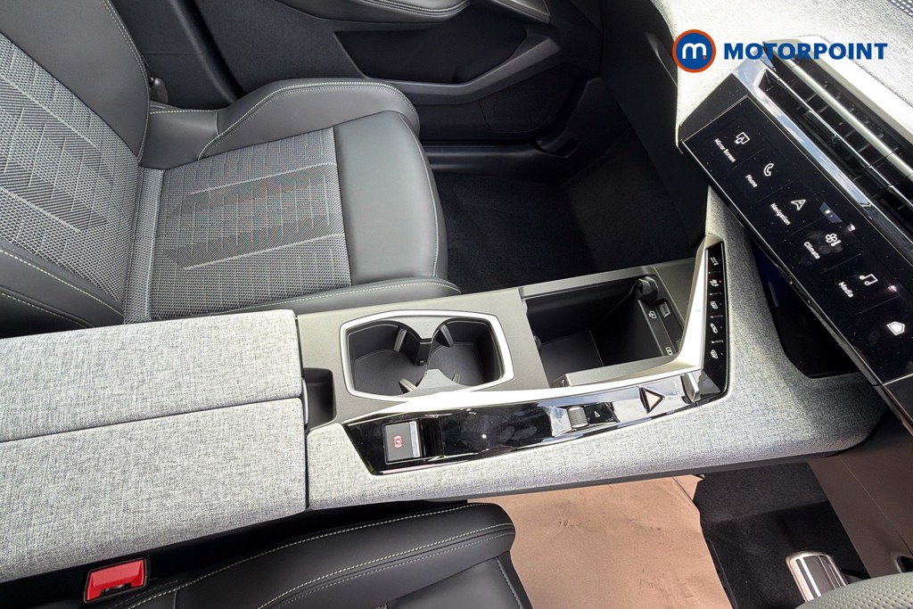 Peugeot 5008 GT Automatic Petrol SUV - Stock Number (1666293) - 4th supplementary image