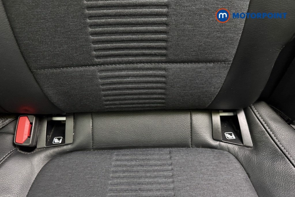 Ford Focus Active X Manual Petrol Hatchback - Stock Number (1666617) - 10th supplementary image