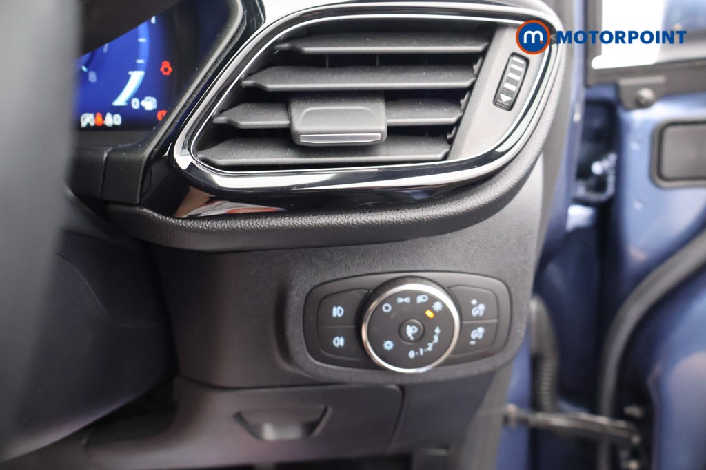 Ford Fiesta Titanium X Manual Petrol Hatchback - Stock Number (1666925) - 7th supplementary image