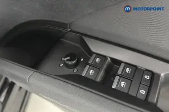 Audi Q4 Sport Automatic Electric SUV - Stock Number (1667154) - 19th supplementary image