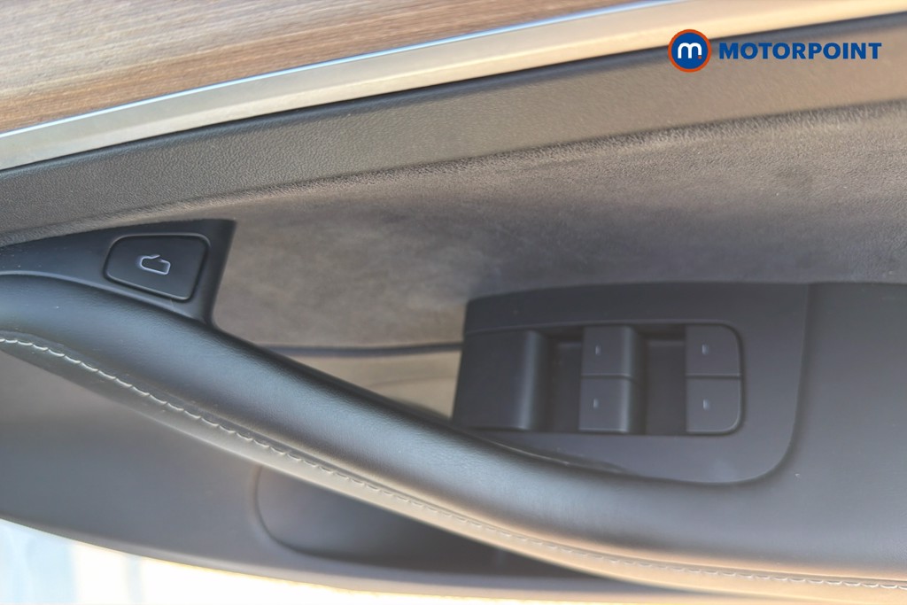 Tesla Model 3 Rwd 4Dr Auto Automatic Electric Saloon - Stock Number (1667487) - 42nd supplementary image