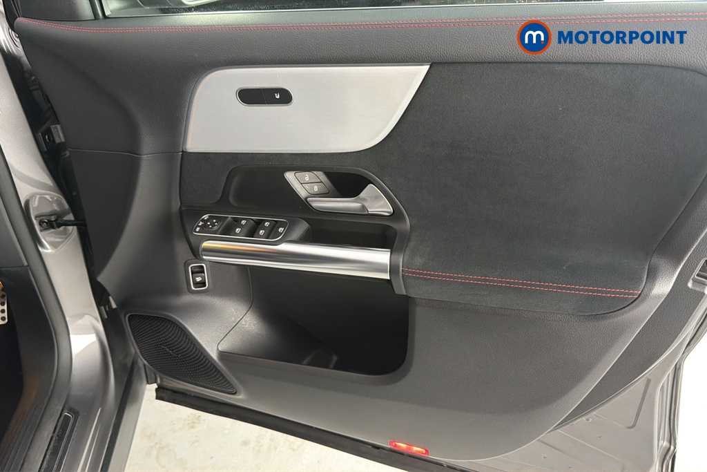 Mercedes-Benz EQA Amg Line Automatic Electric SUV - Stock Number (1667491) - 18th supplementary image