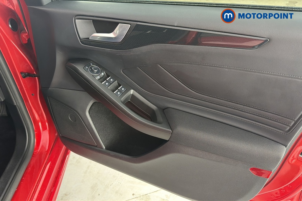 Ford Focus St-Line Automatic Petrol Hatchback - Stock Number (1667508) - 18th supplementary image