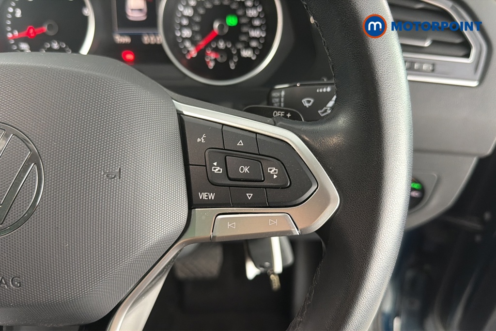 Volkswagen Tiguan Life Automatic Petrol SUV - Stock Number (1667543) - 3rd supplementary image