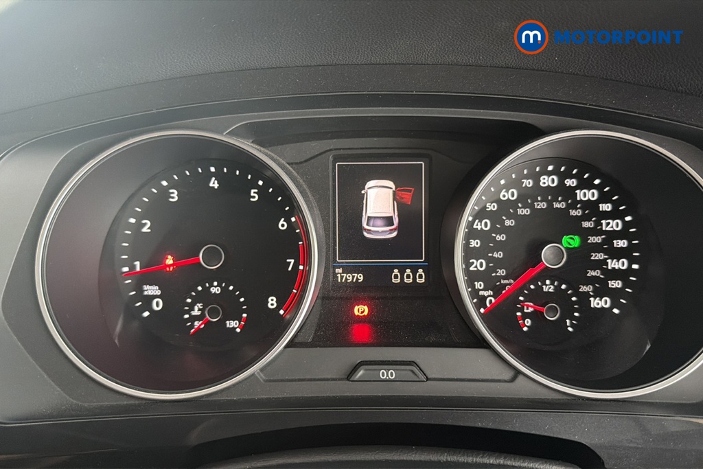 Volkswagen Tiguan Life Automatic Petrol SUV - Stock Number (1667543) - 7th supplementary image