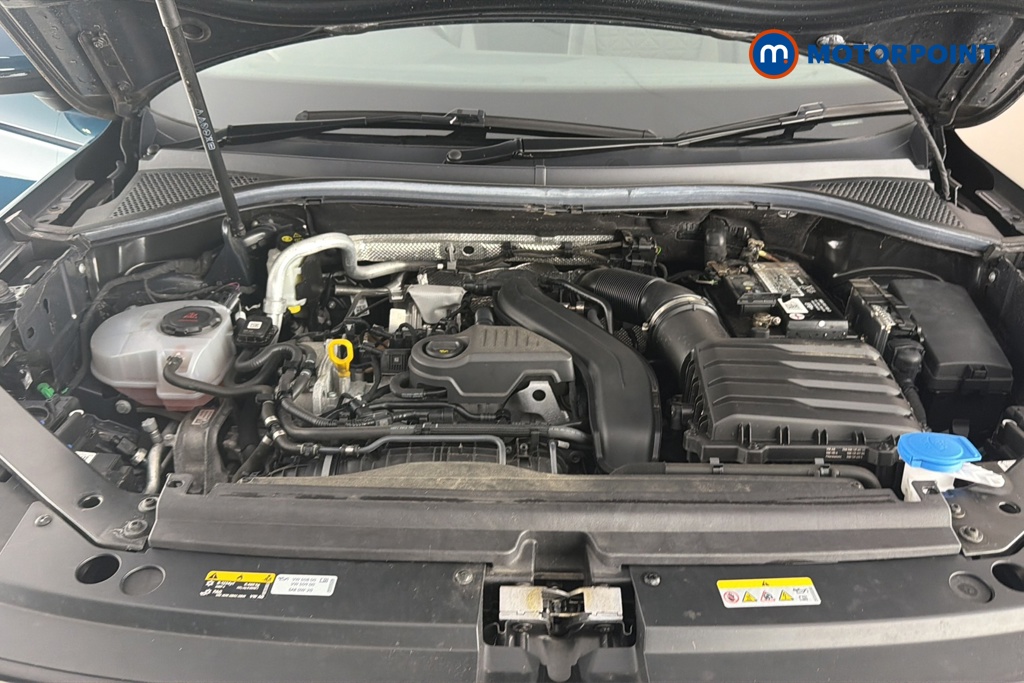 Volkswagen Tiguan Life Automatic Petrol SUV - Stock Number (1667543) - 48th supplementary image