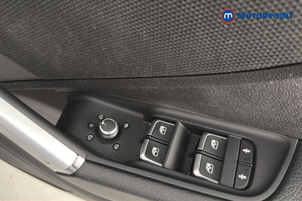 Audi Q2 S Line Automatic Petrol SUV - Stock Number (1667565) - 19th supplementary image