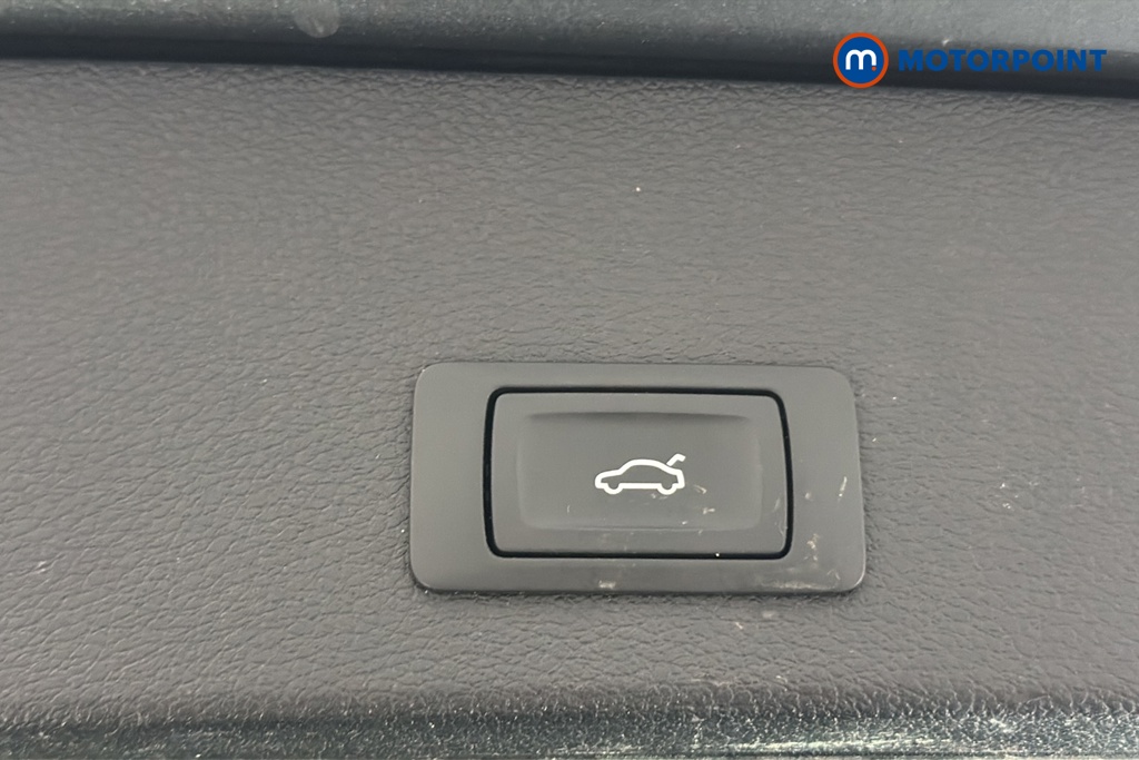 Audi Q2 S Line Automatic Petrol SUV - Stock Number (1667565) - 35th supplementary image