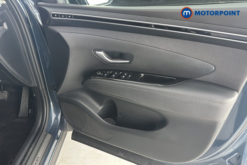 Hyundai Tucson Ultimate Automatic Petrol-Electric Hybrid SUV - Stock Number (1667730) - 18th supplementary image