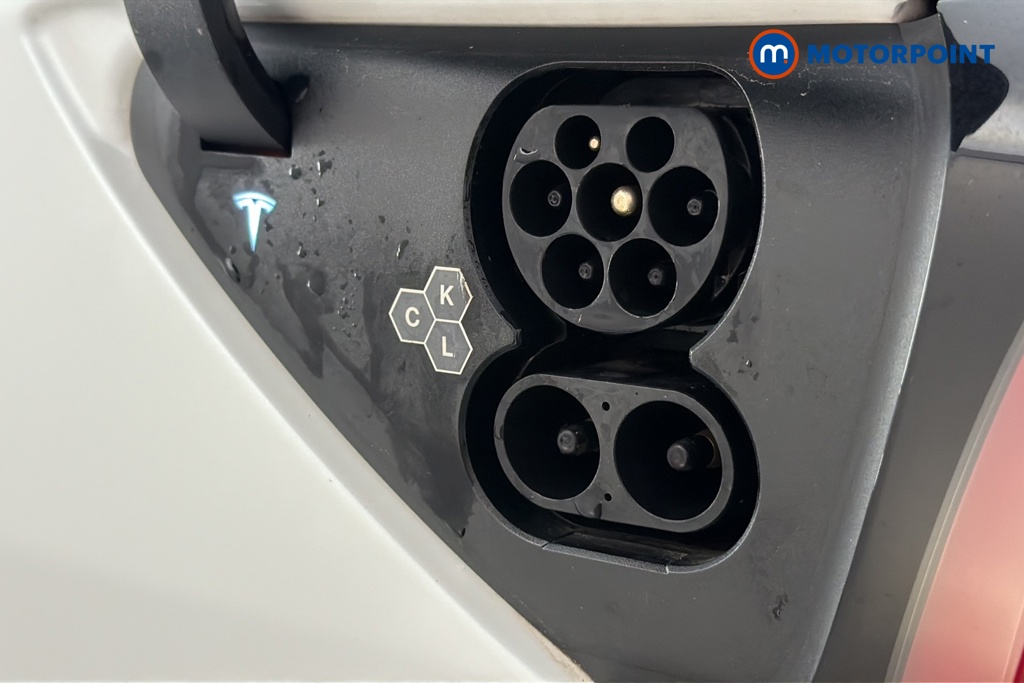Tesla Model Y Rwd 5Dr Auto Automatic Electric SUV - Stock Number (1667816) - 41st supplementary image