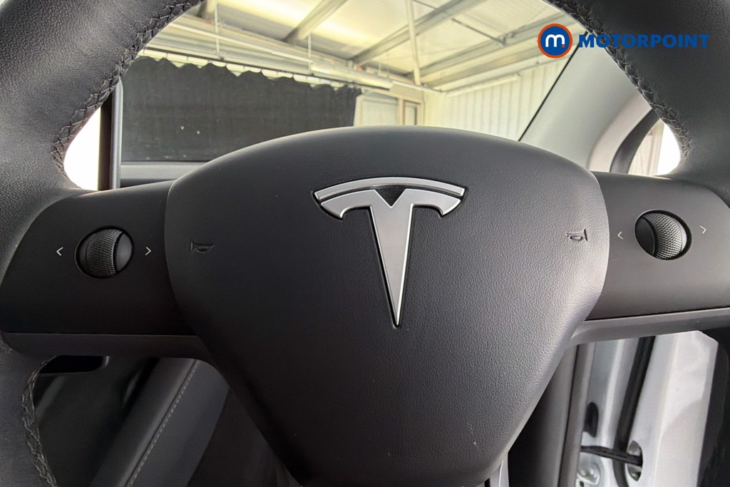 Tesla Model Y Rwd 5Dr Auto Automatic Electric SUV - Stock Number (1667900) - 5th supplementary image