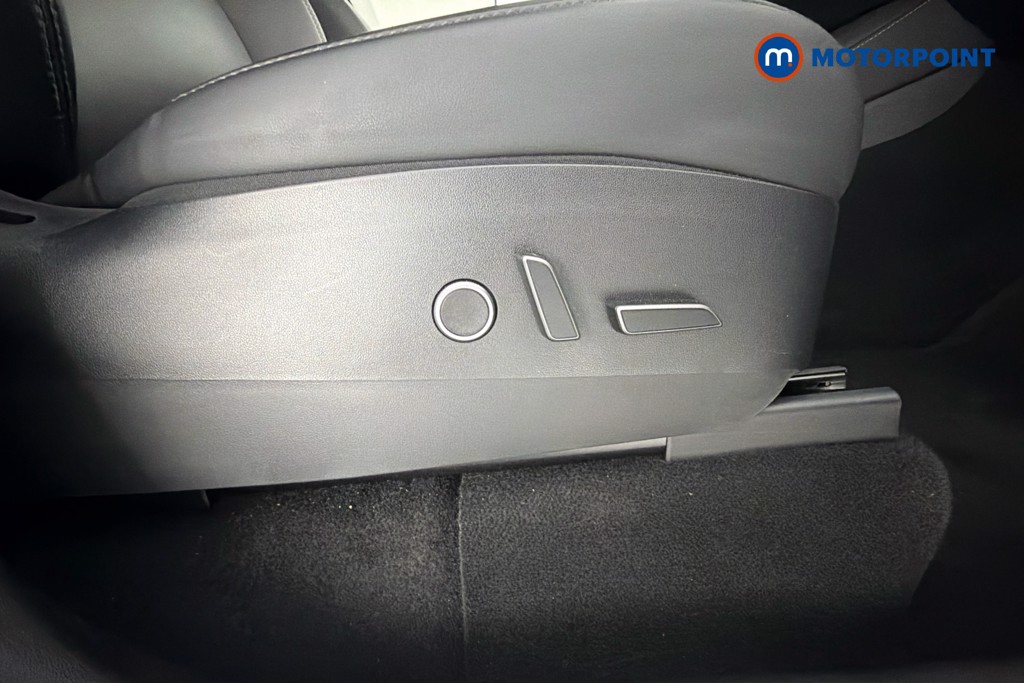 Tesla Model Y Rwd 5Dr Auto Automatic Electric SUV - Stock Number (1667900) - 25th supplementary image