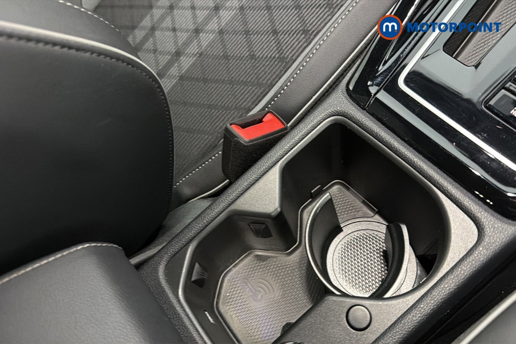 Volkswagen Golf R-Line Automatic Petrol Hatchback - Stock Number (1667911) - 16th supplementary image