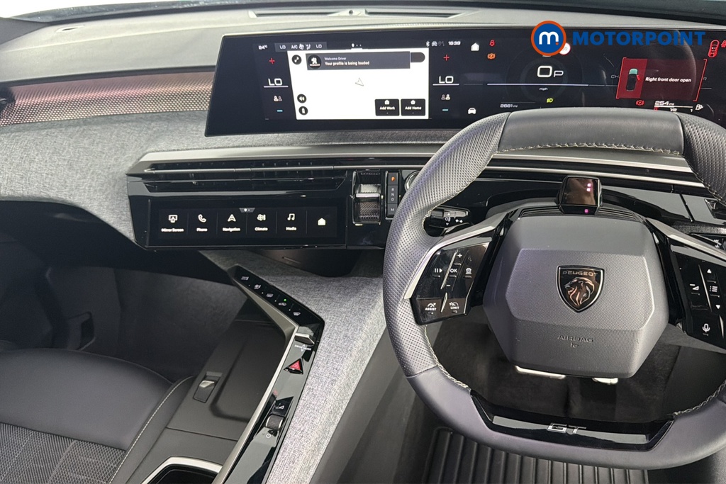 Peugeot 5008 GT Automatic Petrol SUV - Stock Number (1667927) - 1st supplementary image
