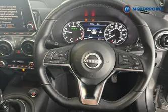 Nissan Juke N-Connecta Manual Petrol SUV - Stock Number (1668002) - 2nd supplementary image