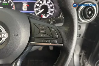 Nissan Juke N-Connecta Manual Petrol SUV - Stock Number (1668002) - 3rd supplementary image