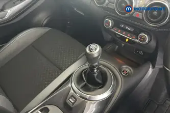 Nissan Juke N-Connecta Manual Petrol SUV - Stock Number (1668002) - 15th supplementary image