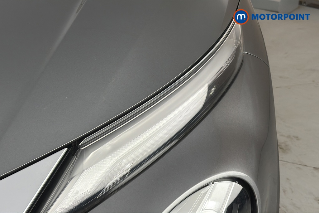 Nissan Juke N-Connecta Manual Petrol SUV - Stock Number (1668002) - 42nd supplementary image
