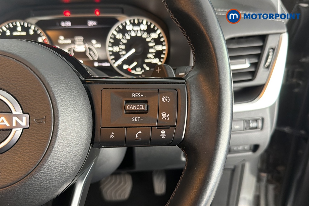 Nissan Qashqai Acenta Premium Automatic Petrol SUV - Stock Number (1668186) - 3rd supplementary image