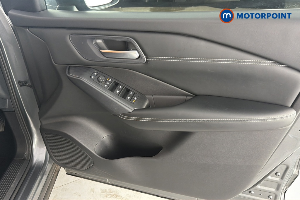 Nissan Qashqai Acenta Premium Automatic Petrol SUV - Stock Number (1668186) - 18th supplementary image