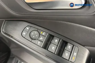 Nissan Qashqai Acenta Premium Automatic Petrol SUV - Stock Number (1668186) - 19th supplementary image