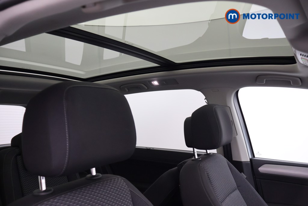 Volkswagen Touran Match Manual Petrol People Carrier - Stock Number (1668475) - 14th supplementary image