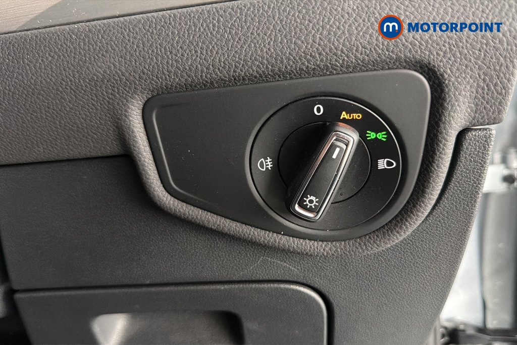 Volkswagen Touran Match Manual Petrol People Carrier - Stock Number (1668479) - 11th supplementary image