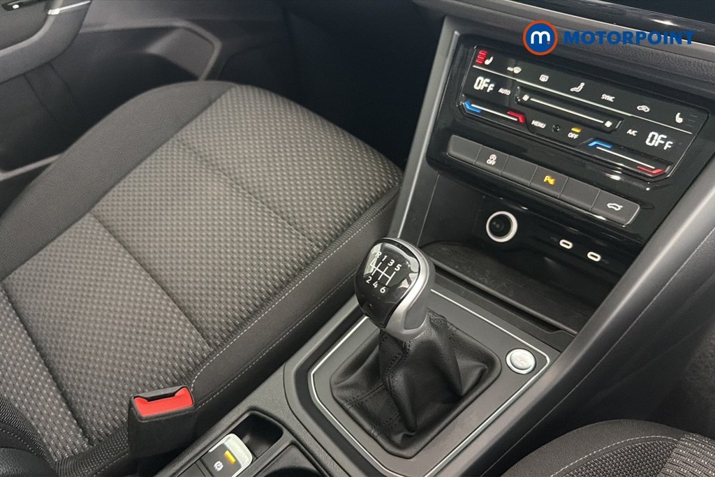 Volkswagen Touran Match Manual Petrol People Carrier - Stock Number (1668479) - 15th supplementary image
