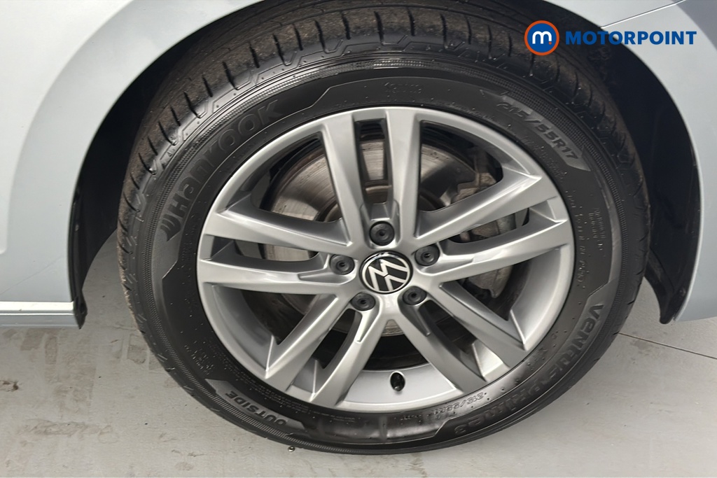 Volkswagen Touran Match Manual Petrol People Carrier - Stock Number (1668479) - 47th supplementary image