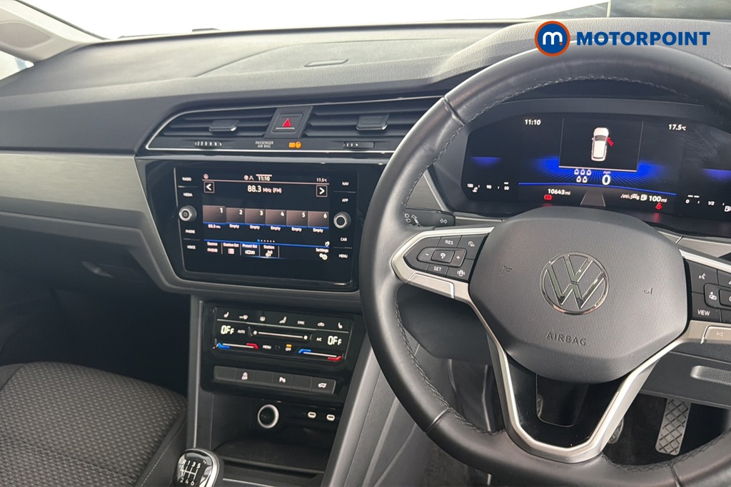 Volkswagen Touran Match Manual Petrol People Carrier - Stock Number (1668479) - 1st supplementary image