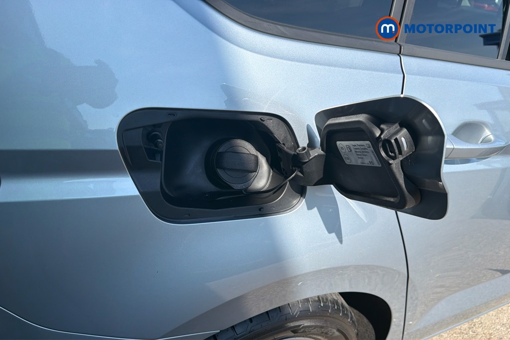 Volkswagen Touran Match Manual Petrol People Carrier - Stock Number (1668480) - 35th supplementary image